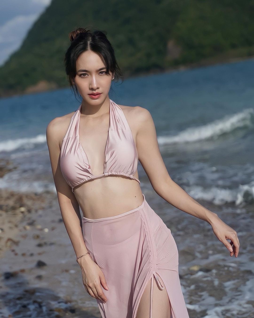 “มิน พีชญา” เคลียร์สถานะหลังถูกเชียร์ให้ดูใจ “เวียร์” (มีคลิป) “มิน พีชญา” เคลียร์สถานะหลังถูกเชียร์ให้ดูใจ “เวียร์” (มีคลิป)