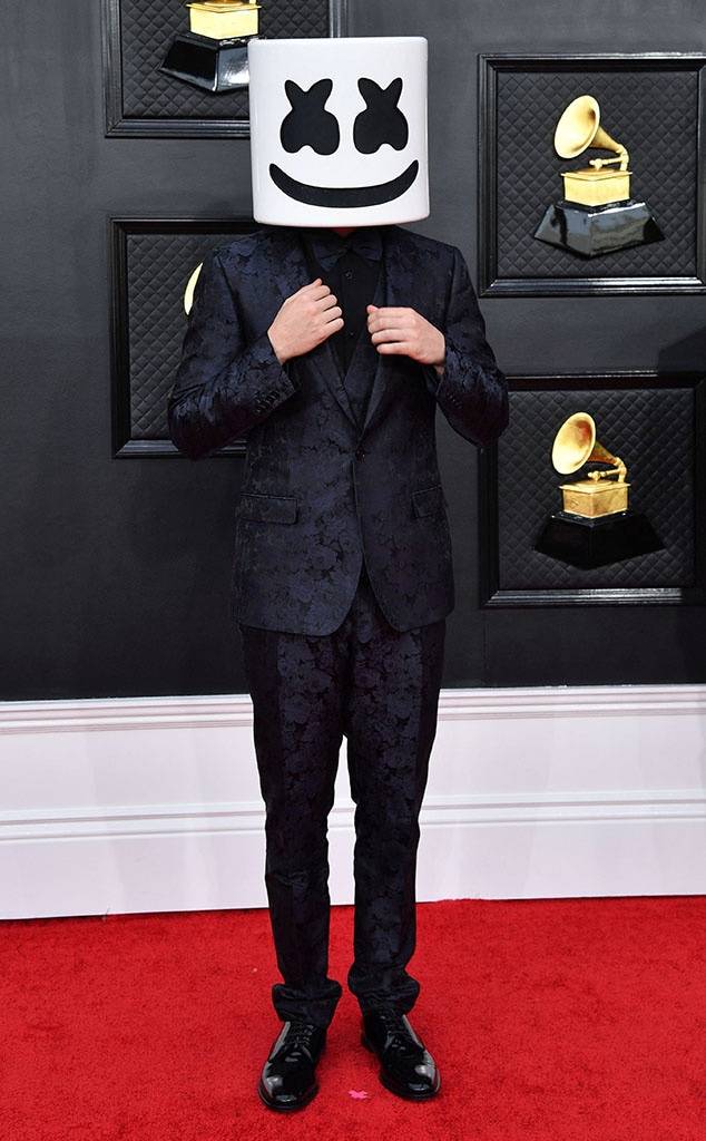 บิลลี ไอลิช, โอลิเวีย รอดริโก และ ดัว ลิปา นำทีมศิลปินเฉิดฉายบนพรมแดงงาน Grammy Awards ครั้งที่ 64 บิลลี ไอลิช, โอลิเวีย รอดริโก และ ดัว ลิปา นำทีมศิลปินเฉิดฉายบนพรมแดงงาน Grammy Awards ครั้งที่ 64