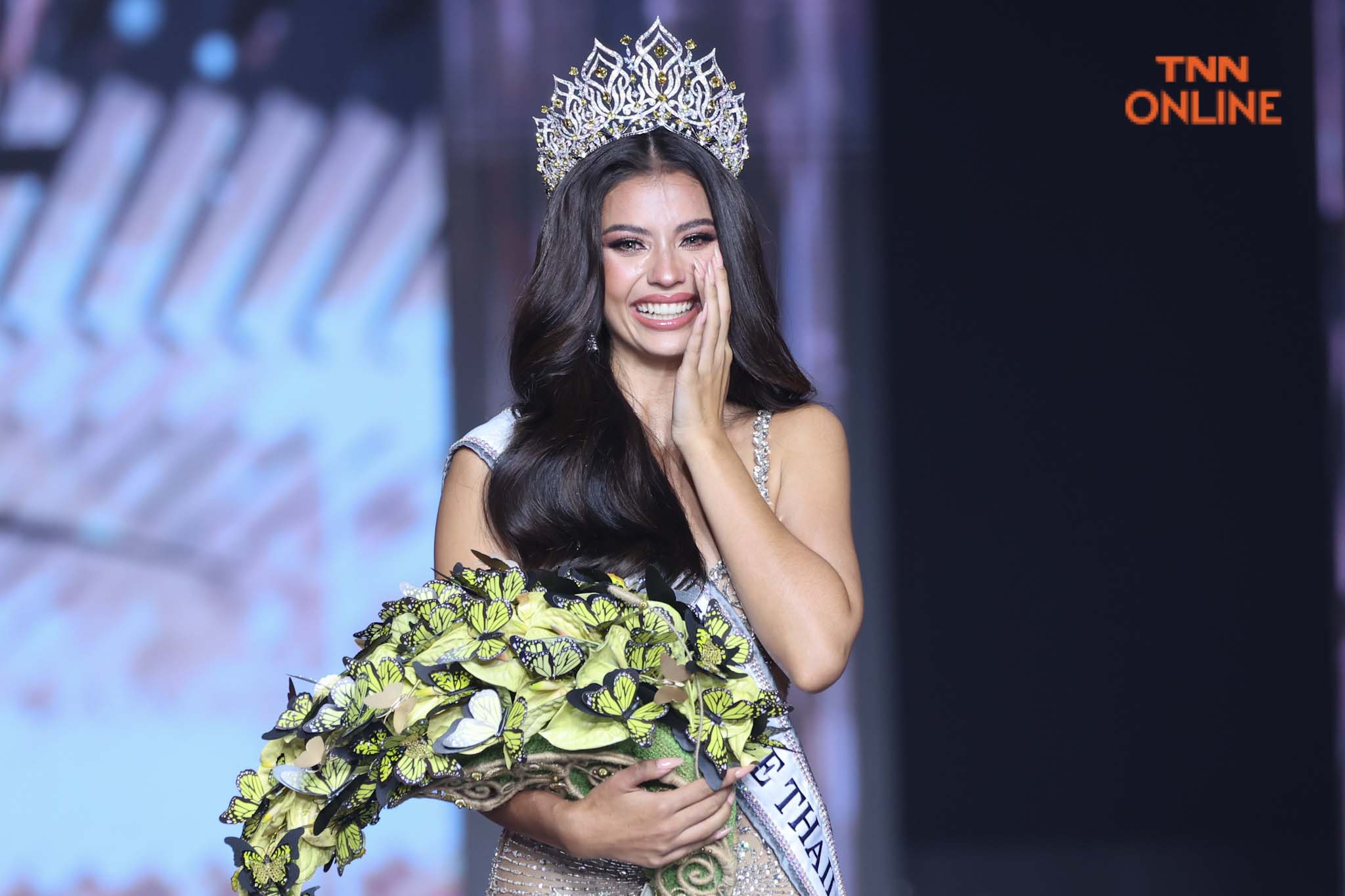 แอนโทเนีย โพซิ้ว ผู้ครองมงกุฎ Light of Glory ประจำตำแหน่งของ Miss Universe Thailand 2023 แอนโทเนีย โพซิ้ว ผู้ครองมงกุฎ Light of Glory ประจำตำแหน่งของ Miss Universe Thailand 2023