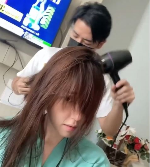 แพร  เตรียมกลับบ้าน เผยอุ่นใจตื่นขึ้นมาแล้วเจอหน้า เชน อยู่เคียงข้าง
