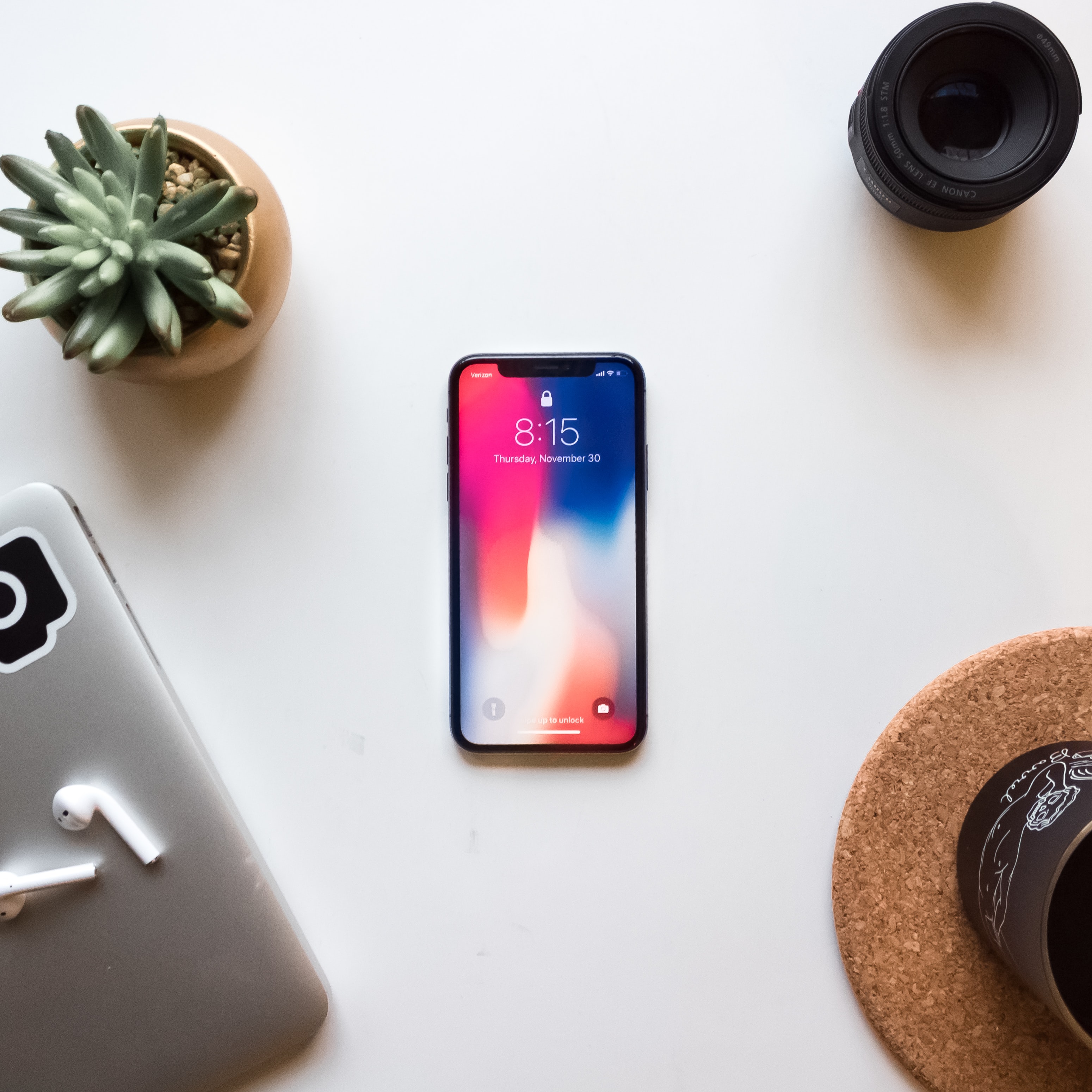 มาแน่ไหม! Apple ลือหึ่ง ซุ่มทำมือถือจอพับได้เตรียมเปิดขายปี 2023