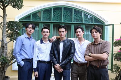“เทศน์-อุ้ม” ถ่ายทอดรักต่างชนชั้น เสิร์ฟต่อความฟิน ใน “ใจพิสุทธิ์” “เทศน์-อุ้ม” ถ่ายทอดรักต่างชนชั้น เสิร์ฟต่อความฟิน ใน “ใจพิสุทธิ์”
