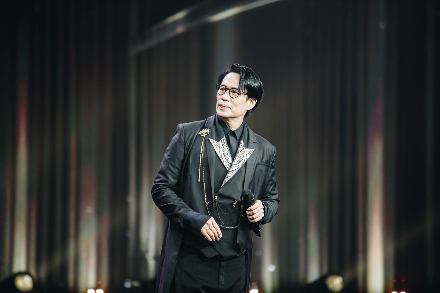 เบิร์ด ธงไชย เปิด 2 โปรแกรมดีๆ เพื่อแฟนๆ (มีคลิป)
