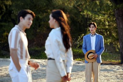 หัวหินติดแกลม ญาญ่า-ต่อ-มีน ปล่อยของตระการตา หนึ่งในร้อย สวยฉ่ำ หัวหินติดแกลม ญาญ่า-ต่อ-มีน ปล่อยของตระการตา หนึ่งในร้อย สวยฉ่ำ
