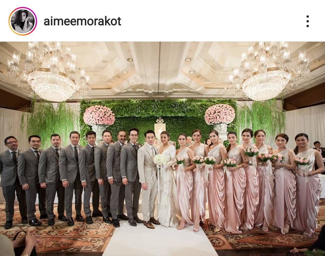 เอมมี่ มรกต โพสต์หวานย้อนโมเมนต์วันแต่งงานเมื่อ 7 ปีที่แล้ว เอมมี่ มรกต โพสต์หวานย้อนโมเมนต์วันแต่งงานเมื่อ 7 ปีที่แล้ว