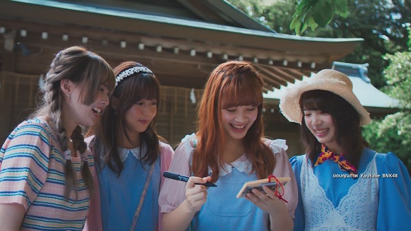 BNK48 หัวใจฟูรุ่นพี่จาก AKB48 เขียนเนื้อเพลง และออกแบบท่าเต้นให้ (มีคลิป)