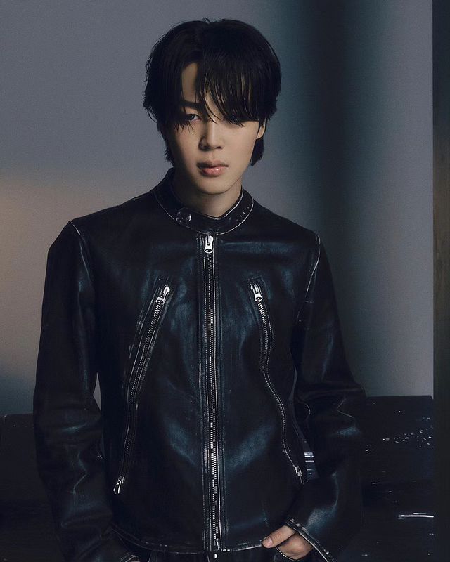 รวบตึงสถิติใหญ่!! 'จีมิน BTS' ศิลปินเดี่ยวเกาหลีคนแรกแชมป์ Billboard Hot 100 รวบตึงสถิติใหญ่!! 'จีมิน BTS' ศิลปินเดี่ยวเกาหลีคนแรกแชมป์ Billboard Hot 100