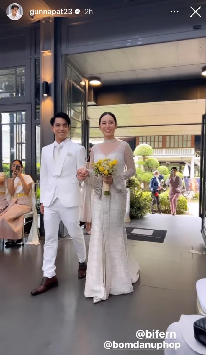 ใบเฟิร์น อัญชสา จูงมือ บอม ดนุภพ เข้าประตูวิวาห์สุดชื่นมื่น
