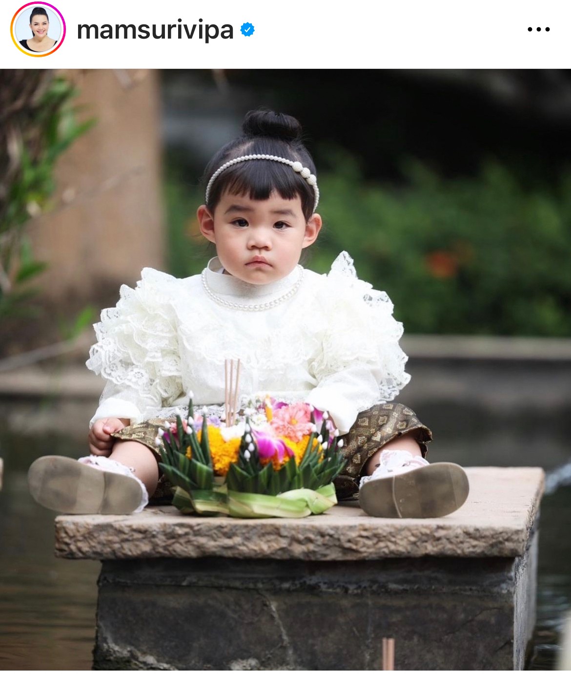 รวมภาพน่ารักของ ลูกคนบันเทิง กับแฟชั่นชุดไทยในวันลอยกระทง 2565 รวมภาพน่ารักของ ลูกคนบันเทิง กับแฟชั่นชุดไทยในวันลอยกระทง 2565