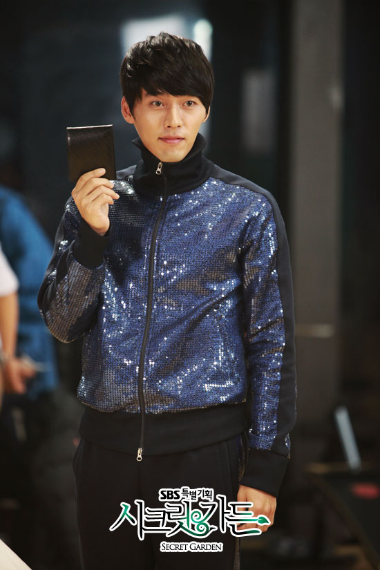 ยังอยู่หรือไม่?!! เสื้อวอร์มของ 'ฮยอนบิน' ในซีรีส์ Secret Garden ยังอยู่หรือไม่?!! เสื้อวอร์มของ 'ฮยอนบิน' ในซีรีส์ Secret Garden