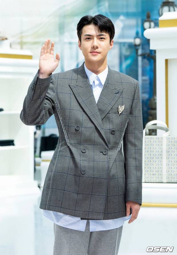 ‘ชาอึนอู’ หล่อออร่ามาเต็ม!! สุดวิ้งค์ก่อนลัดฟ้าจัดแฟนมีตไทย 30 ก.ค.นี้ (มีคลิป) ‘ชาอึนอู’ หล่อออร่ามาเต็ม!! สุดวิ้งค์ก่อนลัดฟ้าจัดแฟนมีตไทย 30 ก.ค.นี้ (มีคลิป)