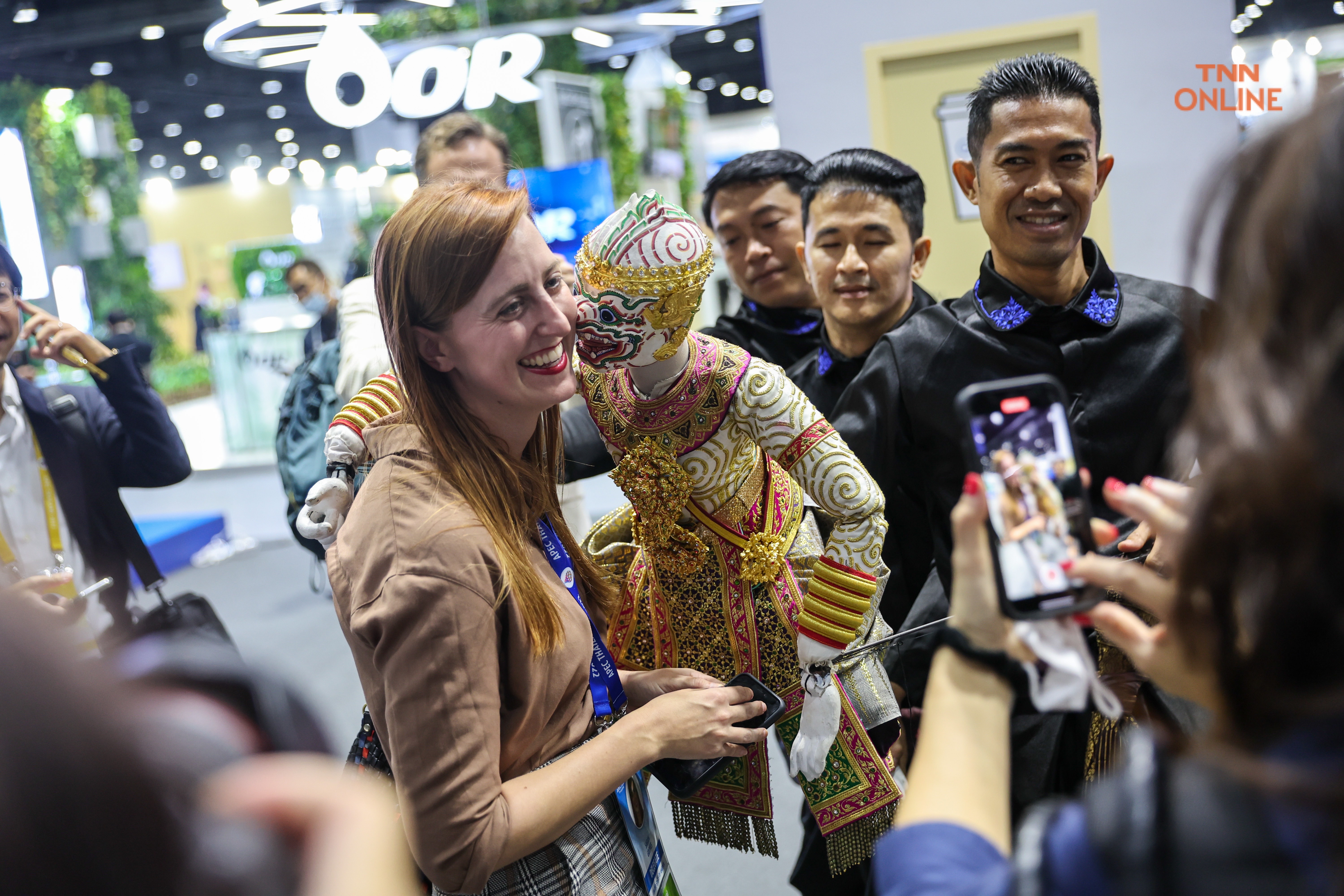 การแสดงชุด “หนุมานจับนางเบญจกาย” โชว์สื่อในงานประชุม APEC 2022 การแสดงชุด “หนุมานจับนางเบญจกาย” โชว์สื่อในงานประชุม APEC 2022