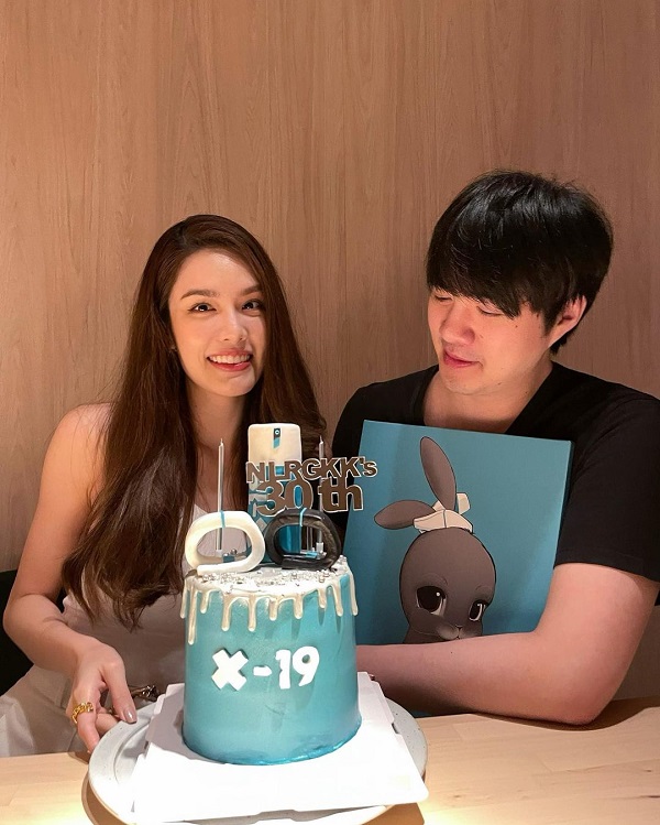 เกรซ กาญจน์เกล้า เผย ความรักแฮปปี้ ยังไม่คิดเรื่องแต่งงาน (มีคลิป)  