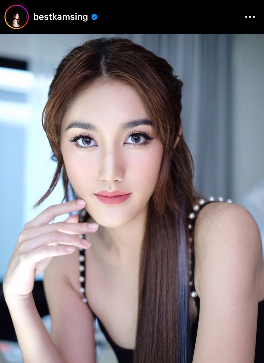 ชัดหรือไม่! “เบสท์  รักษ์วนีย์ เปลี่ยนภาพโปรไฟล์ หลังมีข่าวเลิก ตงตง กฤษกร