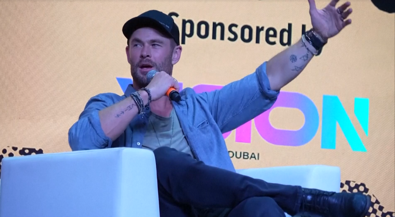 Thor เยือนดูไบ !  Chris Hemsworth  ร่วมงาน  PopCon 