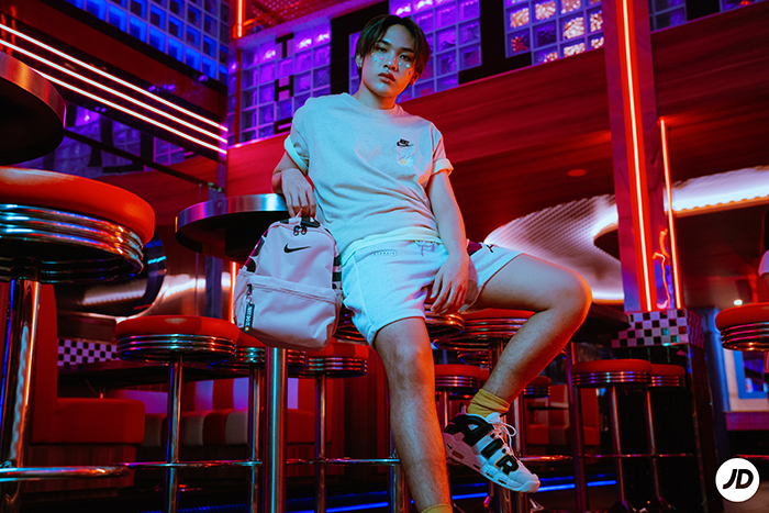 ส่องแฟชั่นรับ Summer กับศิลปินผู้นำเทรนด์ “4MIX” 