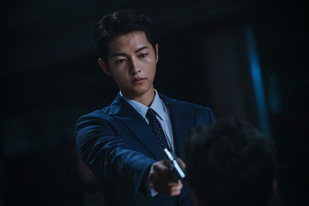 ‘ซงจุงกิ’ คว้าแทซัง ‘อีจุนโฮ-จองแฮอิน’ คว้านำชายเวที APAN Star Awards