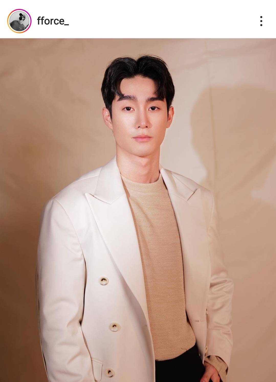 ฟอส จิรัชพงศ์ เผยความในใจหลังเจอ ต่อ ธนภพ ในรอบเกือบ10 ปี ฟอส จิรัชพงศ์ เผยความในใจหลังเจอ ต่อ ธนภพ ในรอบเกือบ10 ปี