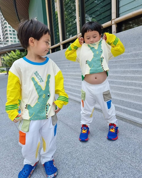 น่ารักไม่ไหวแล้ว!! ต้าวพายุ แจกความอ่อนโยน ละลายหัวใจแฟนคลับ น่ารักไม่ไหวแล้ว!! ต้าวพายุ แจกความอ่อนโยน ละลายหัวใจแฟนคลับ