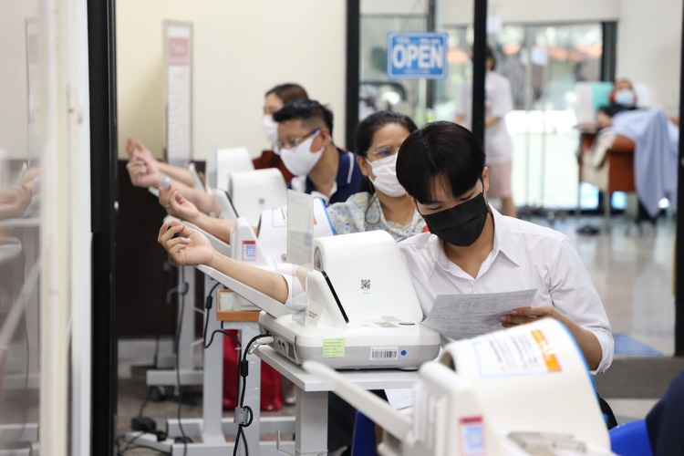 กาชาดชวนแบ่งปันความรัก ส่งความสุขวันวาเลนไทน์ ให้ใจฟู ด้วยการให้โลหิต กาชาดชวนแบ่งปันความรัก ส่งความสุขวันวาเลนไทน์ ให้ใจฟู ด้วยการให้โลหิต