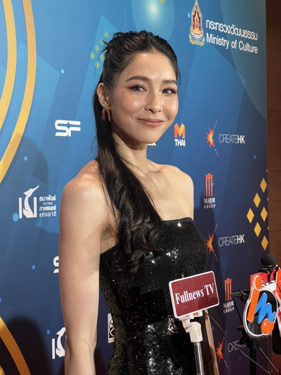 บูม สุภาพร ไม่เปิดตัวคนคุย 6 ปี รักราบรื่น ผ่านด่านครอบครัว บูม สุภาพร ไม่เปิดตัวคนคุย 6 ปี รักราบรื่น ผ่านด่านครอบครัว
