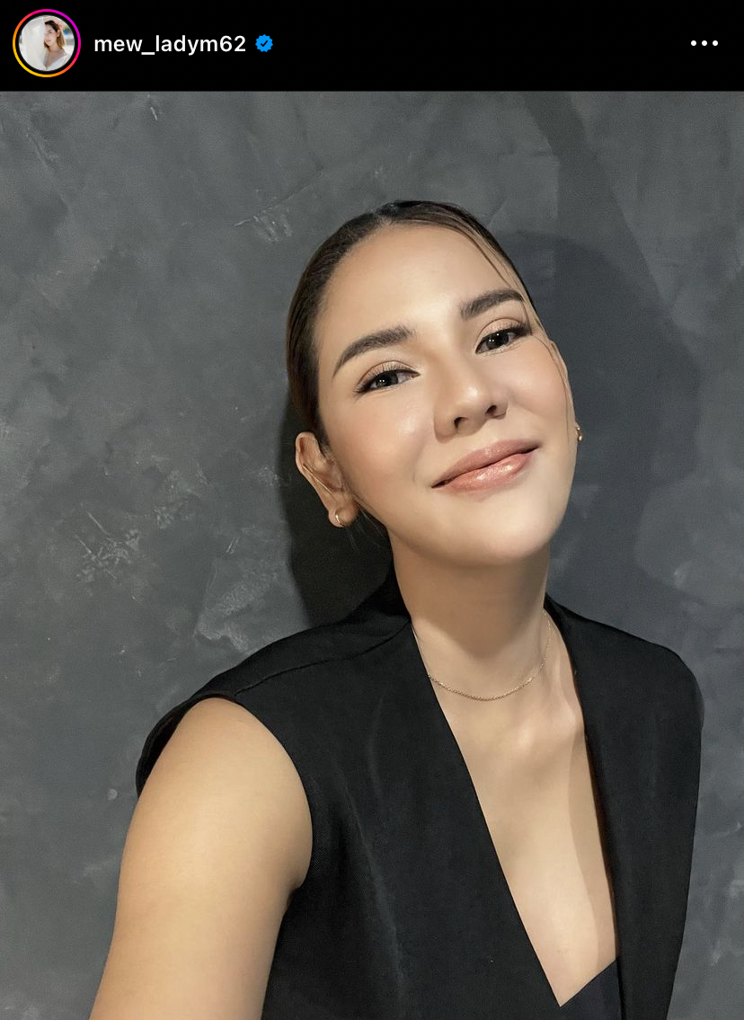 หัวใจโดนจอง! หมิว สิริลภัส เปิดตัวแฟนหนุ่ม พร้อมขอบคุณที่อยู่ในทุกช่วงของชีวิต