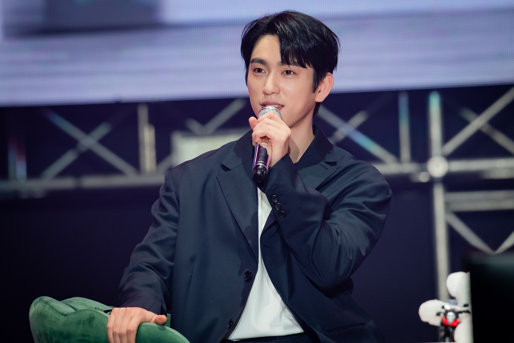 ประมวลความฟิน!! ‘จินยอง GOT7’ จัดแฟนคอนเสิร์ตเดี่ยวในไทย 2 รอบตั๋วเกลี้ยง ประมวลความฟิน!! ‘จินยอง GOT7’ จัดแฟนคอนเสิร์ตเดี่ยวในไทย 2 รอบตั๋วเกลี้ยง