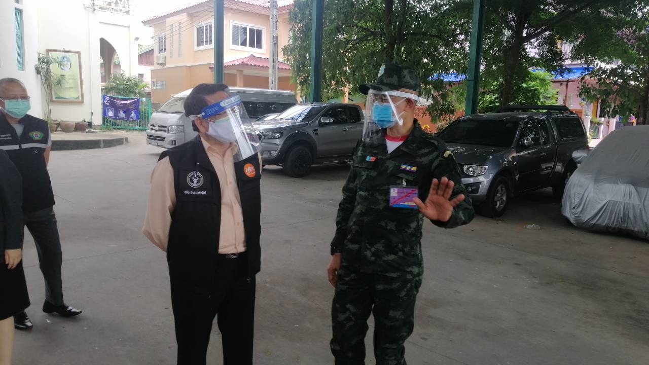 เร่งตรวจคัดกรองโควิดชุมชนเกาะดอน หวั่นลามคลัสเตอร์ใหญ่ เร่งตรวจคัดกรองโควิดชุมชนเกาะดอน หวั่นลามคลัสเตอร์ใหญ่