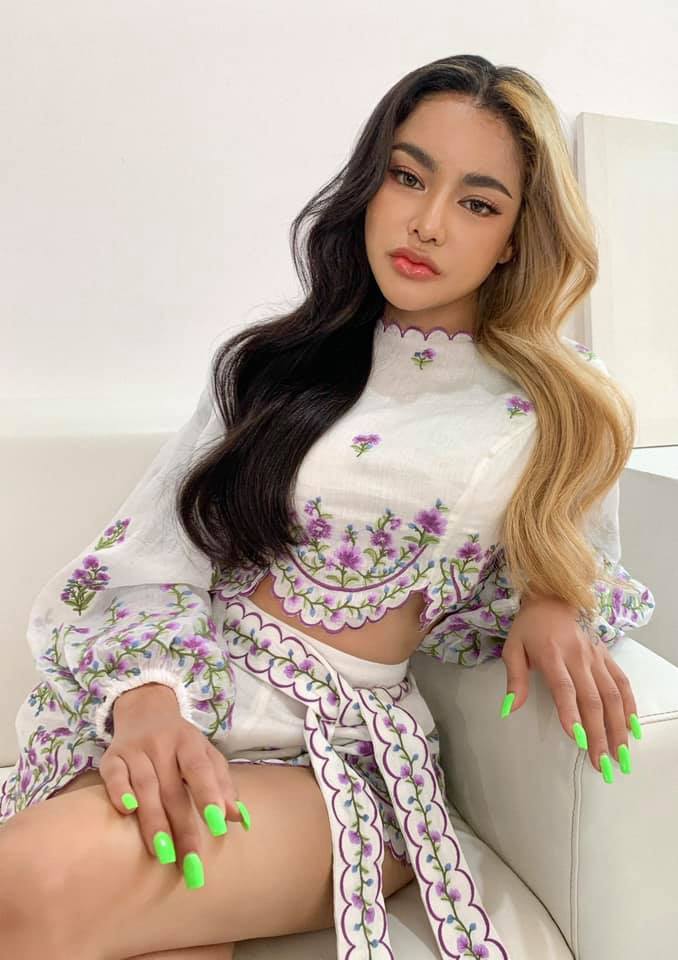 อย่านะคะ! พิมรี่พาย เผยทุ่มทุนเปิดค่ายเพลงร่วมกับ “กอล์ฟ ฟักกลิ้งฮีโร่” อย่านะคะ! พิมรี่พาย เผยทุ่มทุนเปิดค่ายเพลงร่วมกับ “กอล์ฟ ฟักกลิ้งฮีโร่”