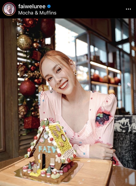ฝ้าย เวฬุรีย์ แอ็ดมิทครั้งแรก สาเหตุปวดคอมาก จนร้องไห้ ฝ้าย เวฬุรีย์ แอ็ดมิทครั้งแรก สาเหตุปวดคอมาก จนร้องไห้