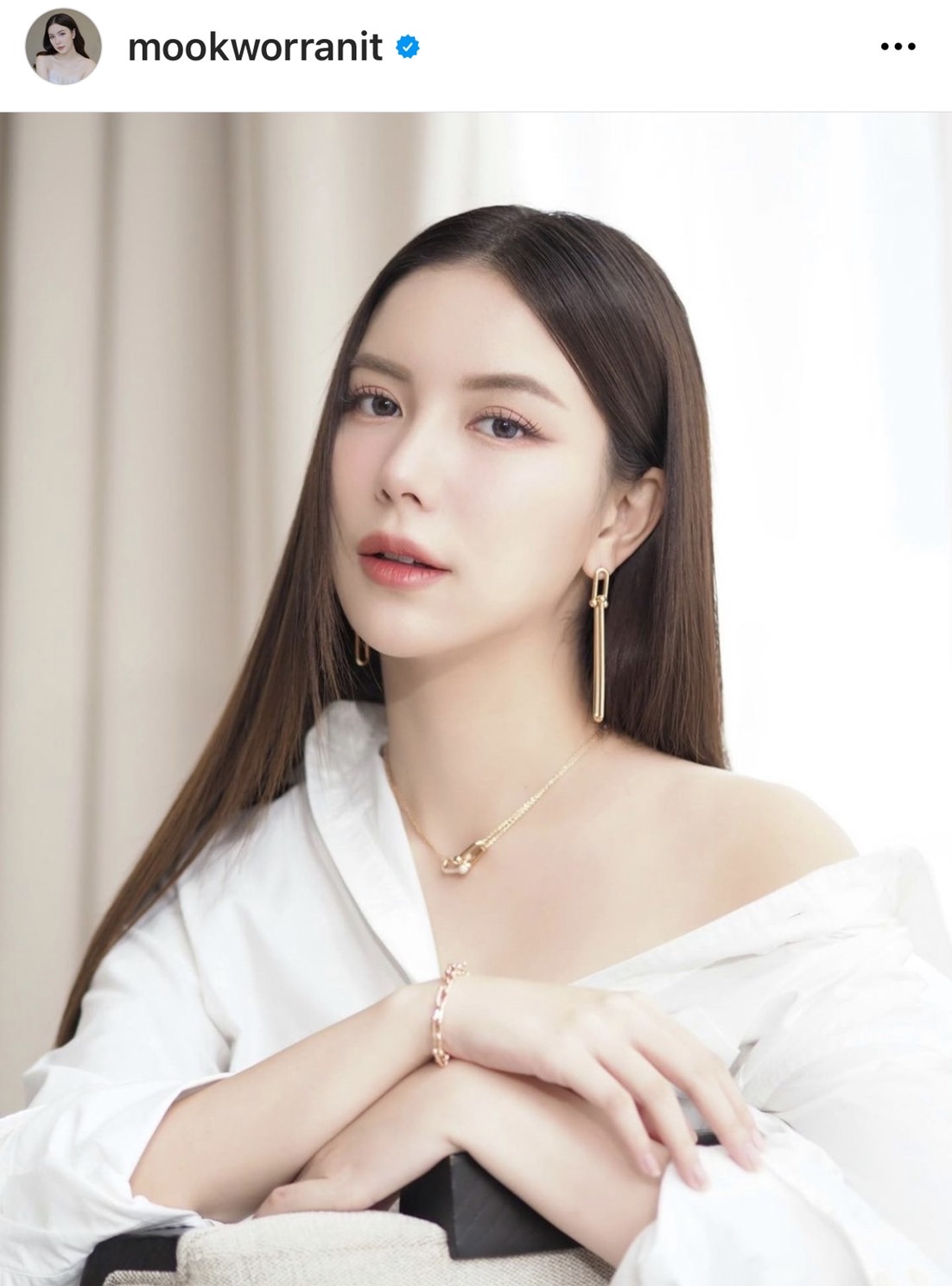 มุก วรนิษฐ์ ต้องพบจิตแพทย์ หลังถูกบูลลี่หนักจากโซเชียล!! มุก วรนิษฐ์ ต้องพบจิตแพทย์ หลังถูกบูลลี่หนักจากโซเชียล!!