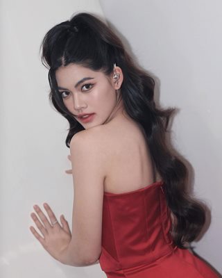 ประวัติ ชาร์เลท วาศิตา แฮเมเนา จาก อีแขกปากแจ๋ว สู่นางเอกสวยสะพรั่ง ประวัติ ชาร์เลท วาศิตา แฮเมเนา จาก อีแขกปากแจ๋ว สู่นางเอกสวยสะพรั่ง