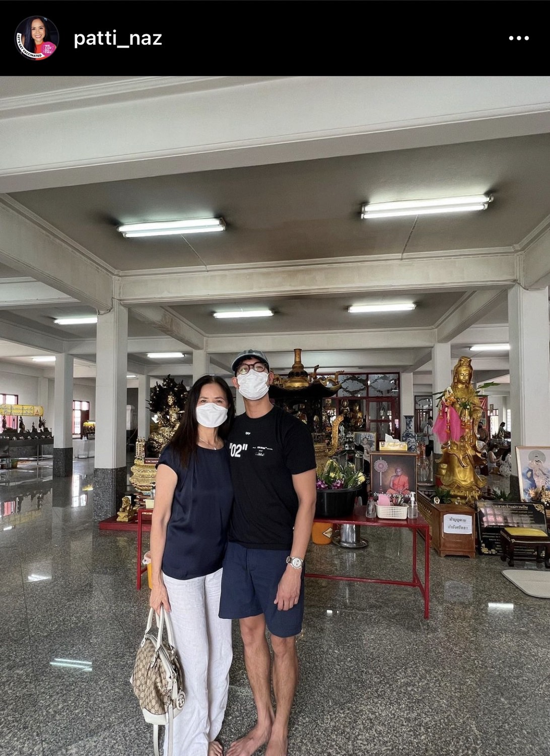 กดไลก์คำตอบ วิกกี้ ว่าที่ลูกสะใภ้ คุณแม่เวียร์ ร่วมทำบุญใหญ่ นับถอยหลังวันวิวาห์