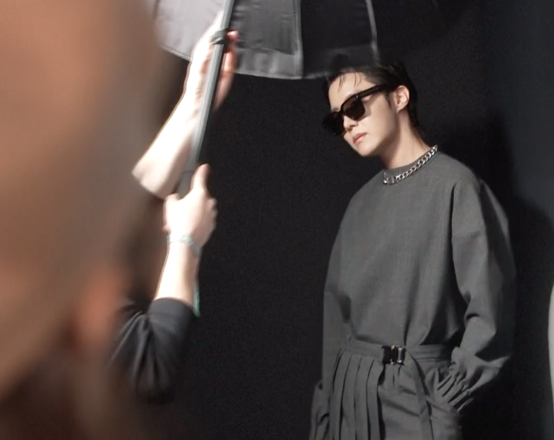 มาย ภาคภูมิ-เจมส์จิ-จีมิน-เจโฮป!! ร่วมชมแฟชั่นโชว์แบรนด์ Dior ที่ปารีสแฟชั่นวีค มาย ภาคภูมิ-เจมส์จิ-จีมิน-เจโฮป!! ร่วมชมแฟชั่นโชว์แบรนด์ Dior ที่ปารีสแฟชั่นวีค