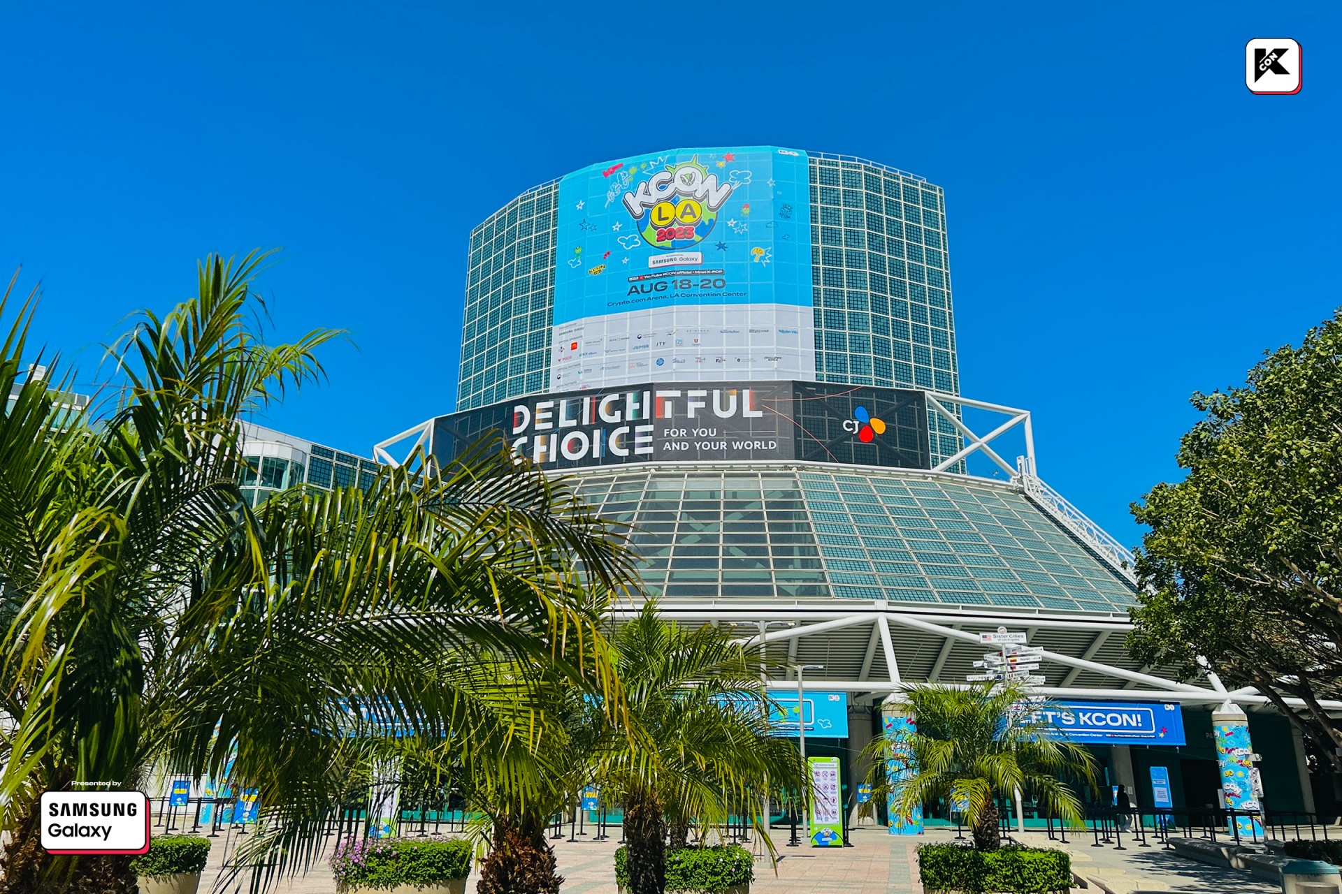 “KCON LA 2023”  ดราม่าหนักแฟนคลับโวยบัตรแพง รอคิวนาน งานไม่ตรงปก