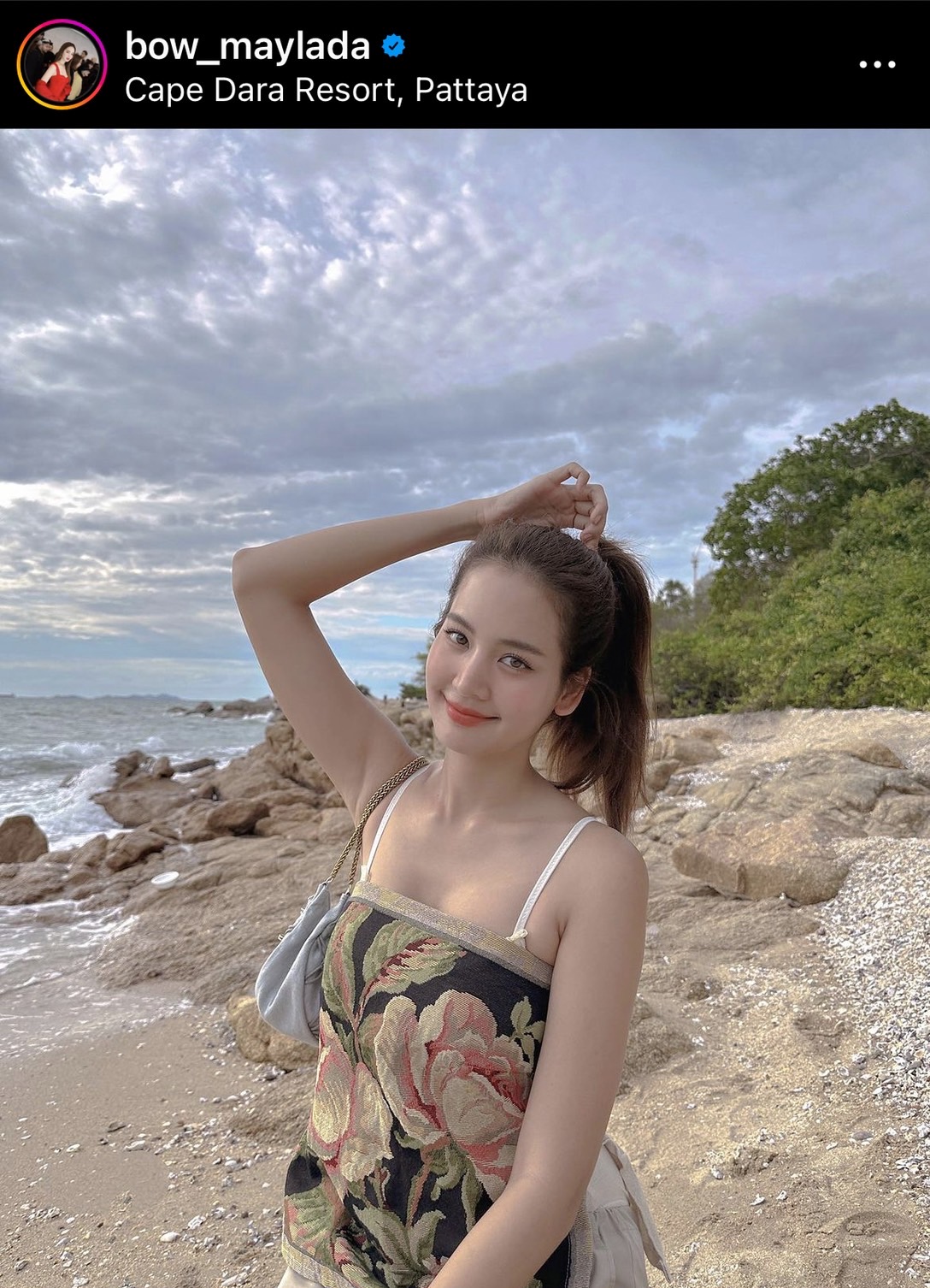 ทะเลจืดสนิท!! “โบว์ - อาเล็ก” โชว์สวีทที่ชายหาด ทะเลจืดสนิท!! “โบว์ - อาเล็ก” โชว์สวีทที่ชายหาด