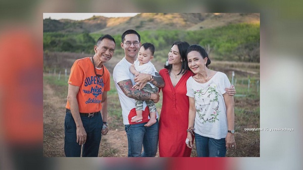 ฟังเสียง “อาต้อย เศรษฐา” เล่าอาการมะเร็งดีขึ้น (มีคลิป) ฟังเสียง “อาต้อย เศรษฐา” เล่าอาการมะเร็งดีขึ้น (มีคลิป)