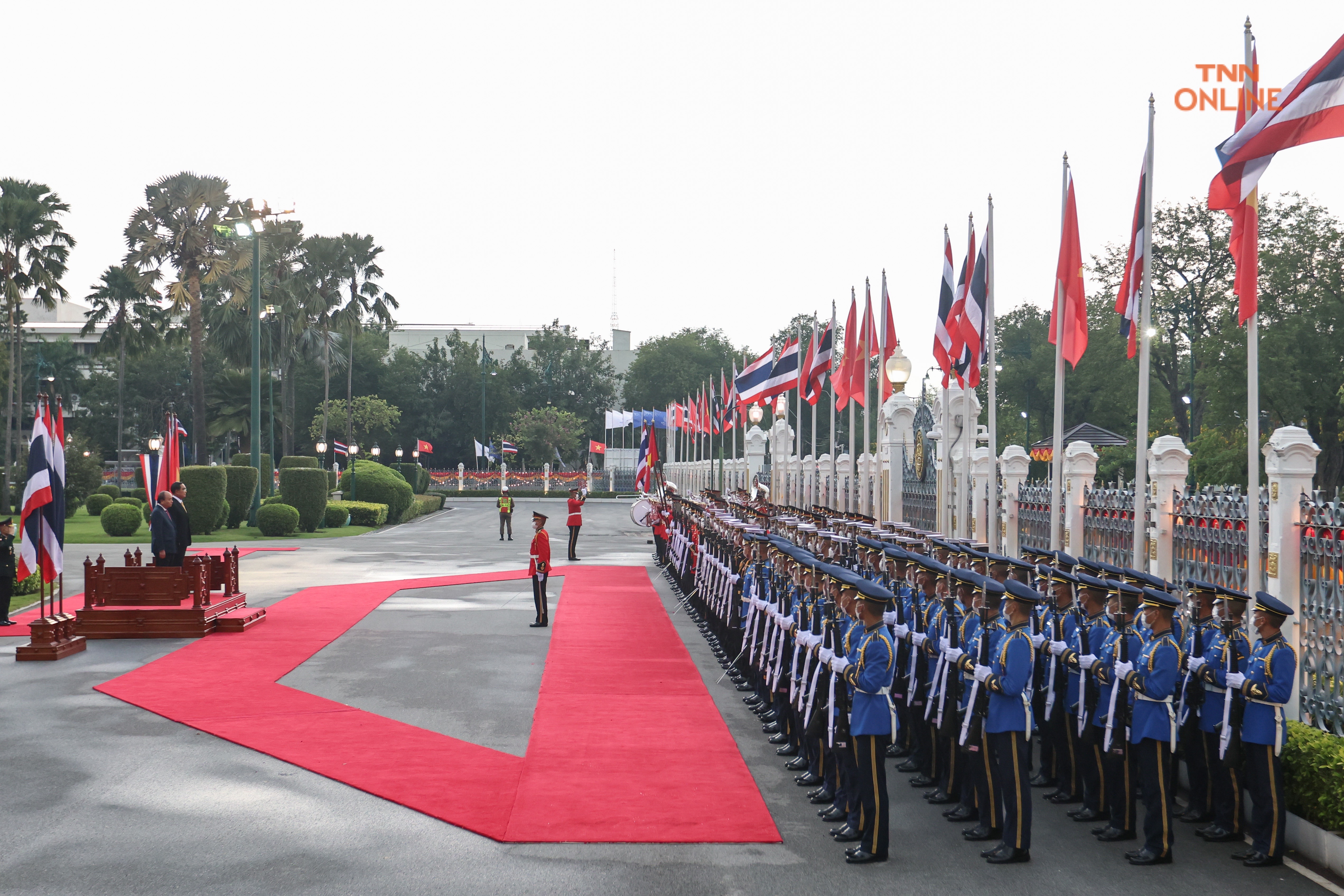 พิธีตรวจแถวกองทหารเกียรติยศ นายกฯต้อนรับประธานาธิบดีเวียดนามในโอกาสเข้าร่วมการประชุม APEC 2022 พิธีตรวจแถวกองทหารเกียรติยศ นายกฯต้อนรับประธานาธิบดีเวียดนามในโอกาสเข้าร่วมการประชุม APEC 2022