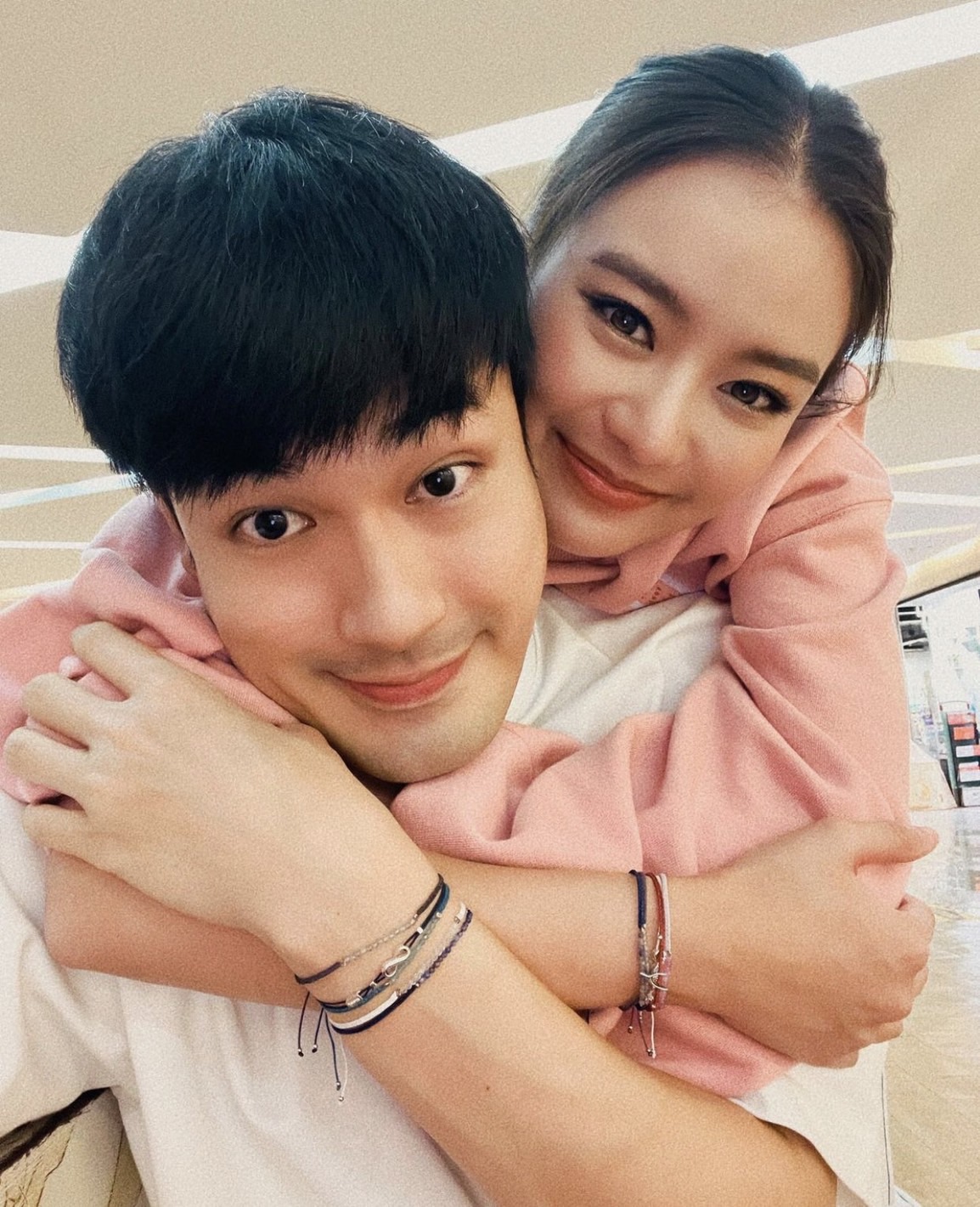แพรวา ยอมรับปิดฉากรัก หน่อง ธนา แล้ว สาเหตุเข้ากันไม่ได้ ไร้มือที่ 3 