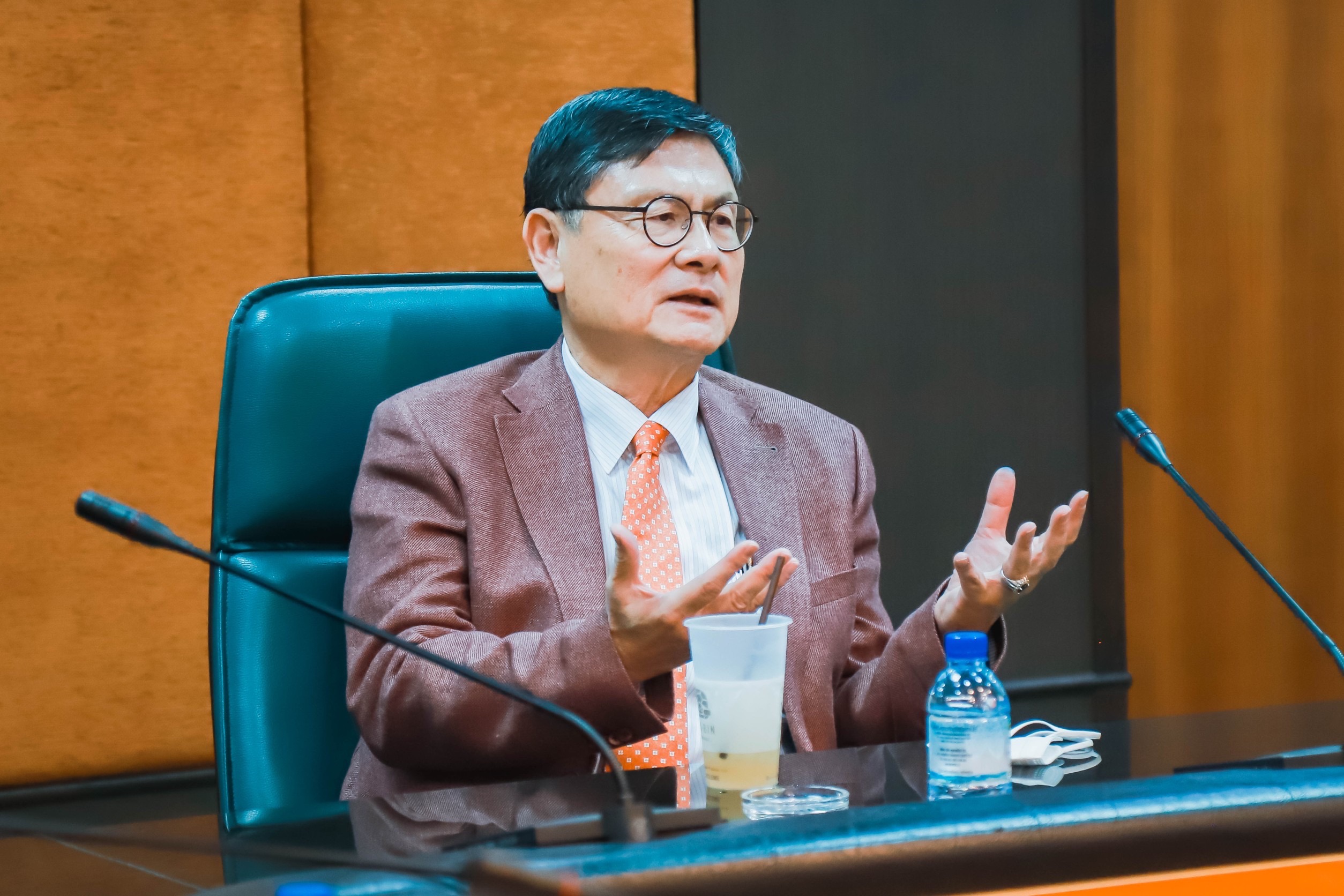 อว.ชื่นชมความสามารถเด็กไทยคว้าแชมป์โอลิมปิกหุ่นยนต์ระดับโลก อว.ชื่นชมความสามารถเด็กไทยคว้าแชมป์โอลิมปิกหุ่นยนต์ระดับโลก