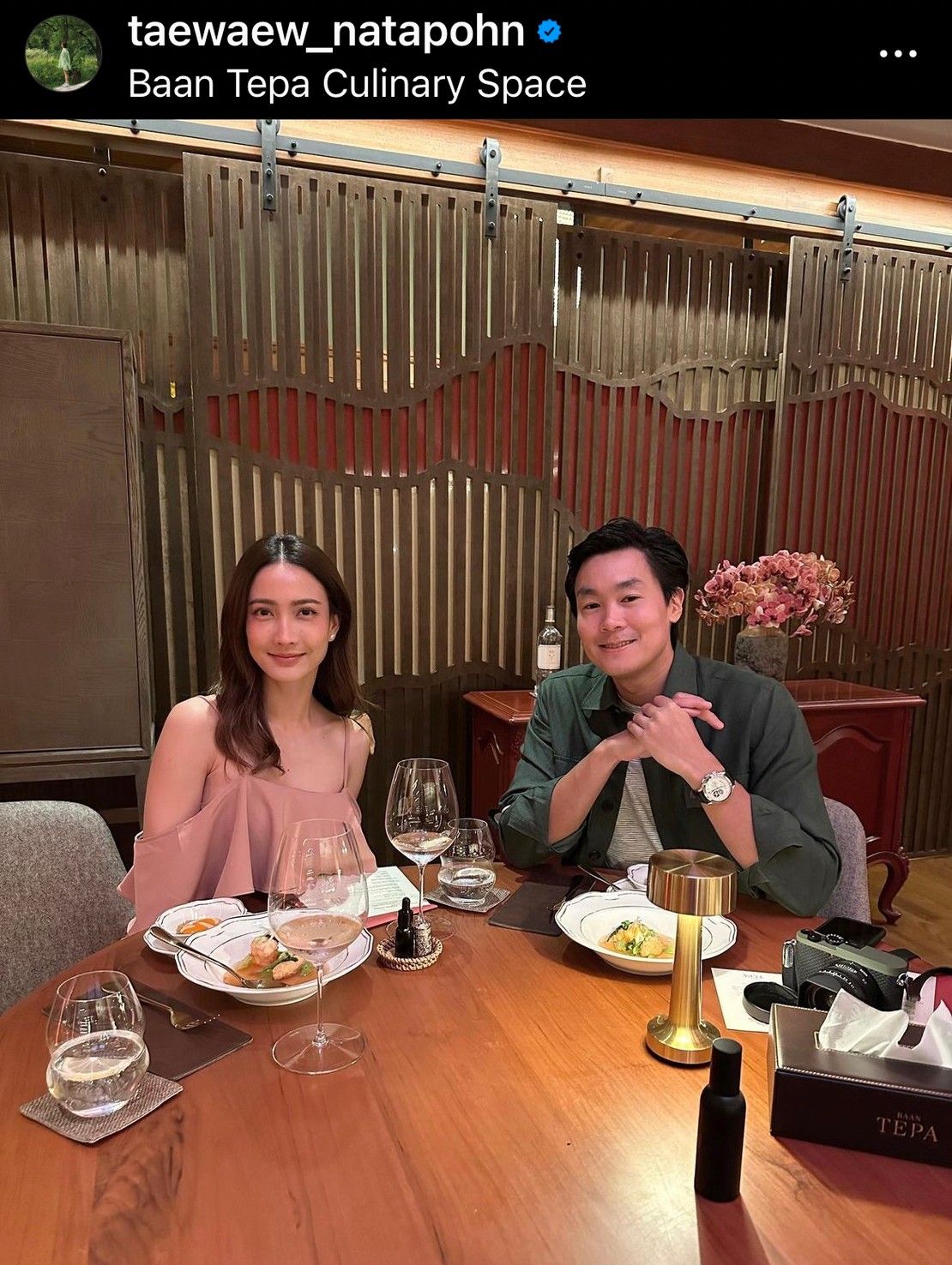 แต้ว-ไฮโซณัย ควงคู่ร่วมงานแต่ง ด้านแฟนๆ แห่แซวเมื่อไรจะมีข่าวดี แต้ว-ไฮโซณัย ควงคู่ร่วมงานแต่ง ด้านแฟนๆ แห่แซวเมื่อไรจะมีข่าวดี