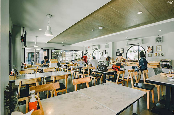 10 คาเฟ่ระนอง บรรยากาศดี เติมเต็มธรรมชาติเข้าปอด 10 คาเฟ่ระนอง บรรยากาศดี เติมเต็มธรรมชาติเข้าปอด