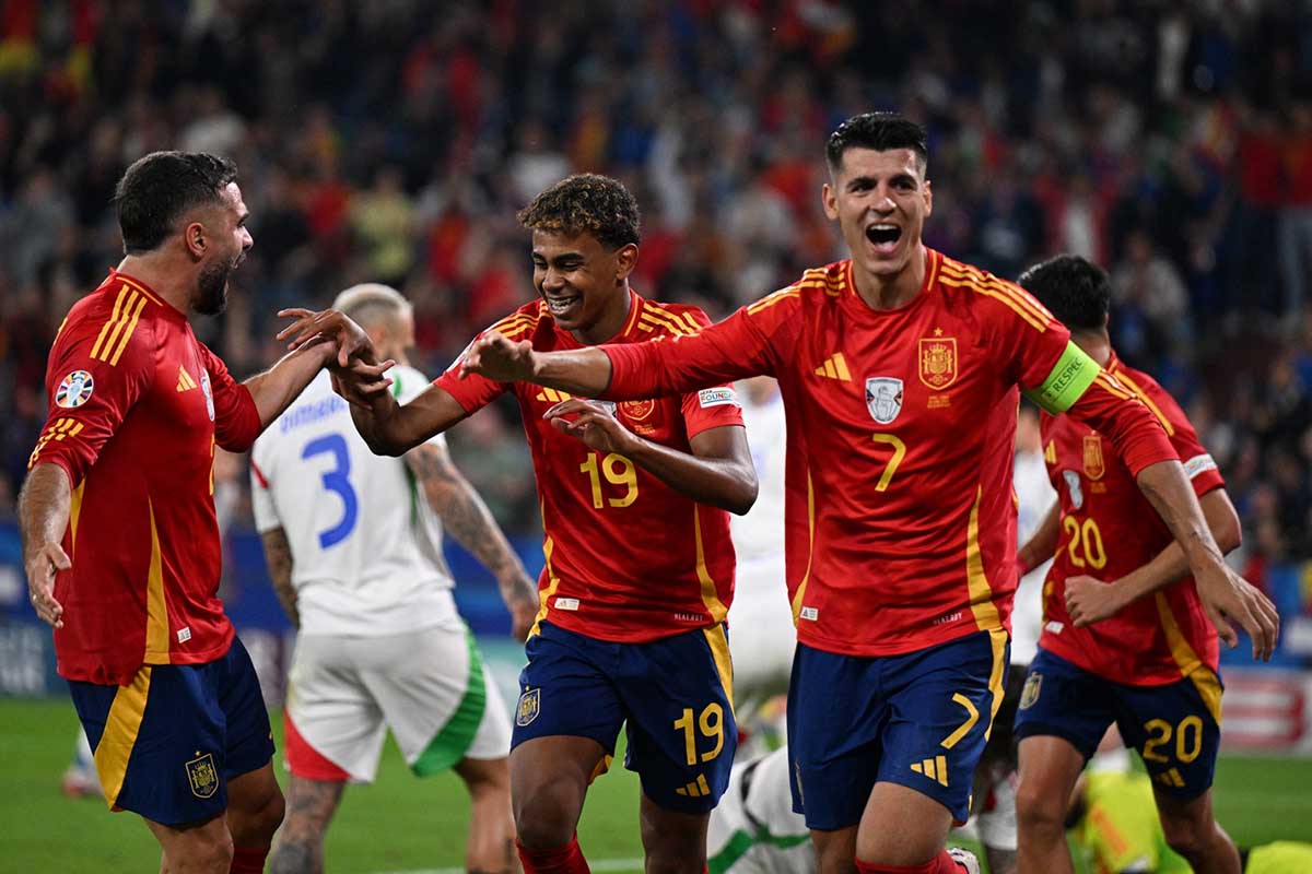 พรีวิว ฟุตบอลยูโร 2024 รอบชิงชนะเลิศ : สเปน พบ อังกฤษ พรีวิว ฟุตบอลยูโร 2024 รอบชิงชนะเลิศ : สเปน พบ อังกฤษ
