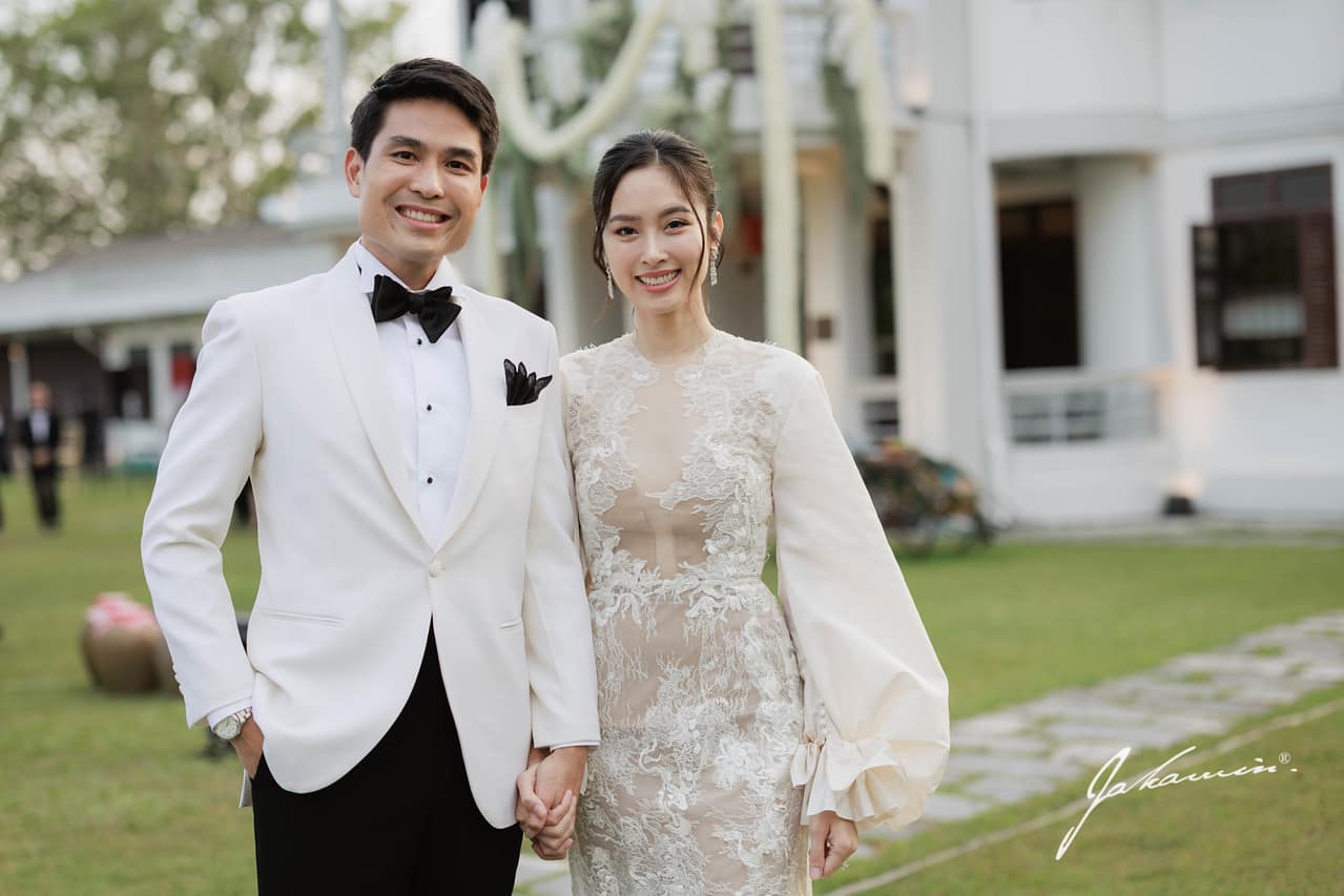 สุดชื่นมื่น ปอย-โอ๊ค ควงคู่ฉลองวิวาห์
