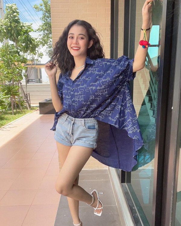 “ลำไย ไหทองคำ” เผยรัก 5 ปี “ปุ้ย ศรีสกล” อยู่ด้วยความเข้าใจ (มีคลิป) “ลำไย ไหทองคำ” เผยรัก 5 ปี “ปุ้ย ศรีสกล” อยู่ด้วยความเข้าใจ (มีคลิป)