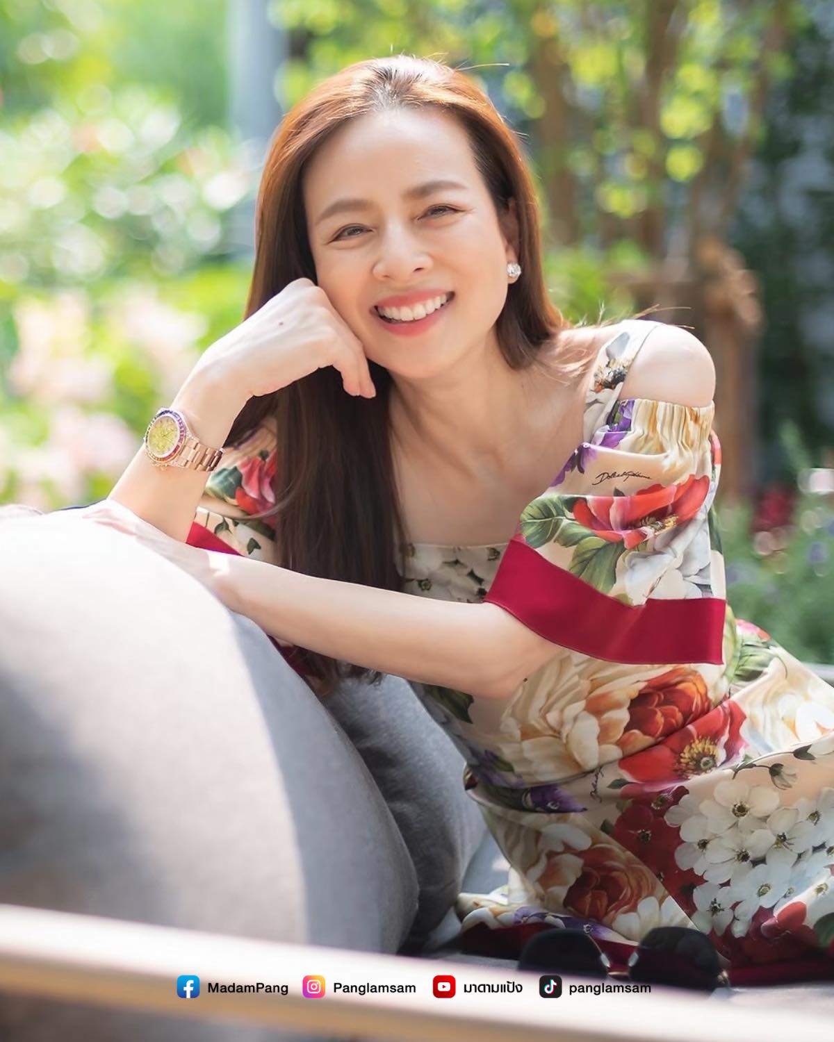 “มาดามแป้ง” ลุ้นทีมรักเข้ารอบลึก – “อังกฤษ” ลงสนามนัดที่สอง (มีคลิป)