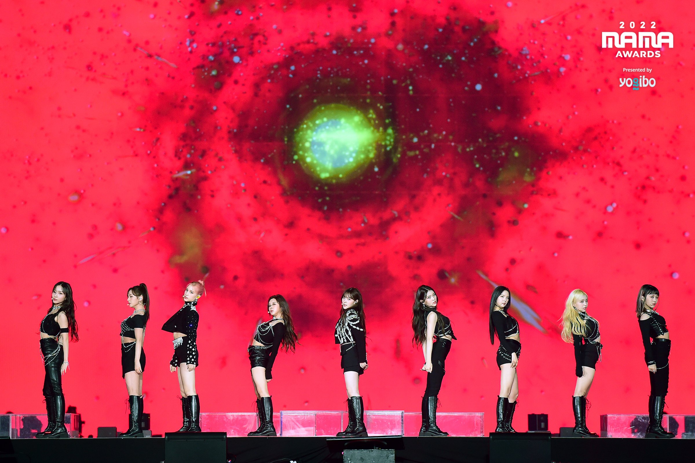 รวบตึง MAMA วันแรก!! 'IVE’ นำทัพน้องใหม่ 'BTS-BLACKPINK-GOT7-TXT' คว้ารางวัลใหญ่ รวบตึง MAMA วันแรก!! 'IVE’ นำทัพน้องใหม่ 'BTS-BLACKPINK-GOT7-TXT' คว้ารางวัลใหญ่