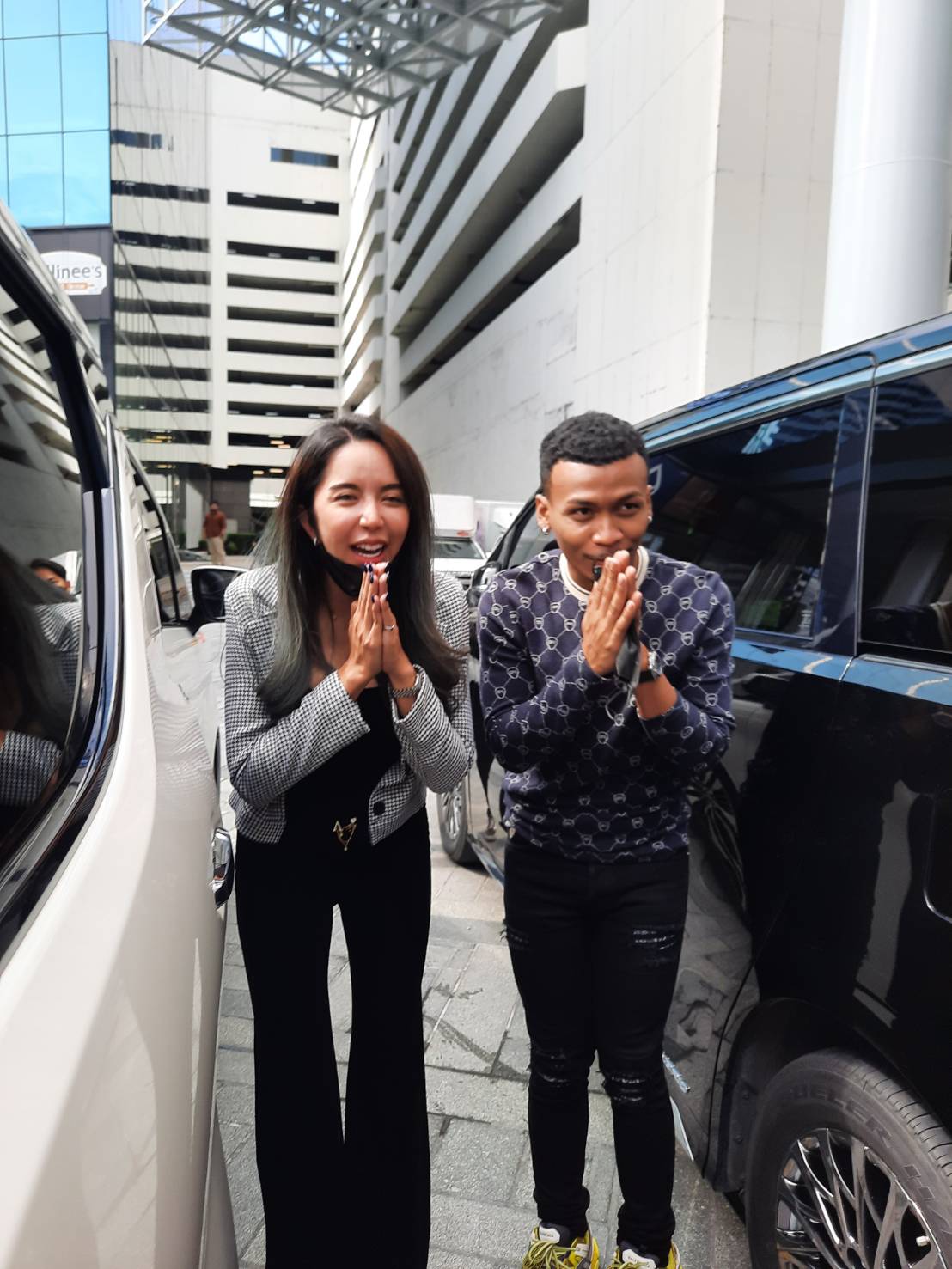 โชค และ ภรรยา เคลื่อนไหวหลังเคลียร์ใจ บอล เชิญยิ้ม  ขอโทษที่ทำผิดพลาด 
