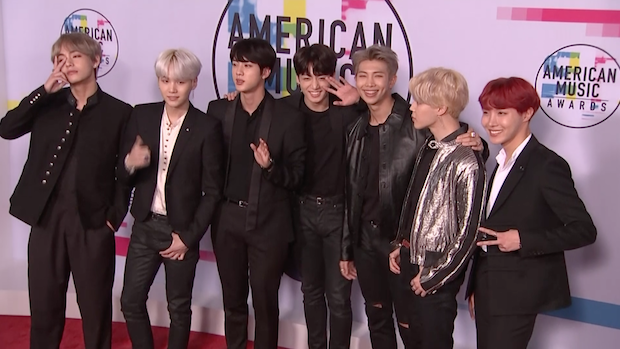 ทำหรือไม่ทำ?!! โลกจับตาเกาหลีจ่อทำสำรวจความเห็นวง BTS ควรได้เว้นเกณฑ์ทหารหรือไม่ ทำหรือไม่ทำ?!! โลกจับตาเกาหลีจ่อทำสำรวจความเห็นวง BTS ควรได้เว้นเกณฑ์ทหารหรือไม่