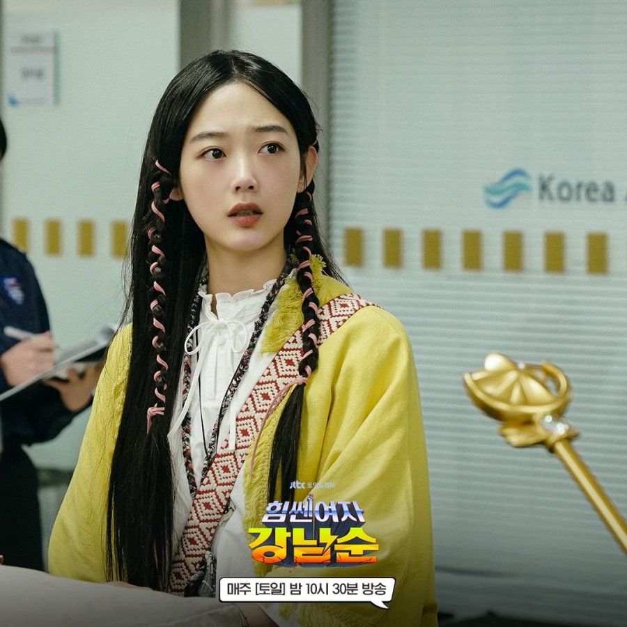 Strong Girl Nam Soon ผลงานล่าสุดของอียูมี Strong Girl Nam Soon ผลงานล่าสุดของอียูมี